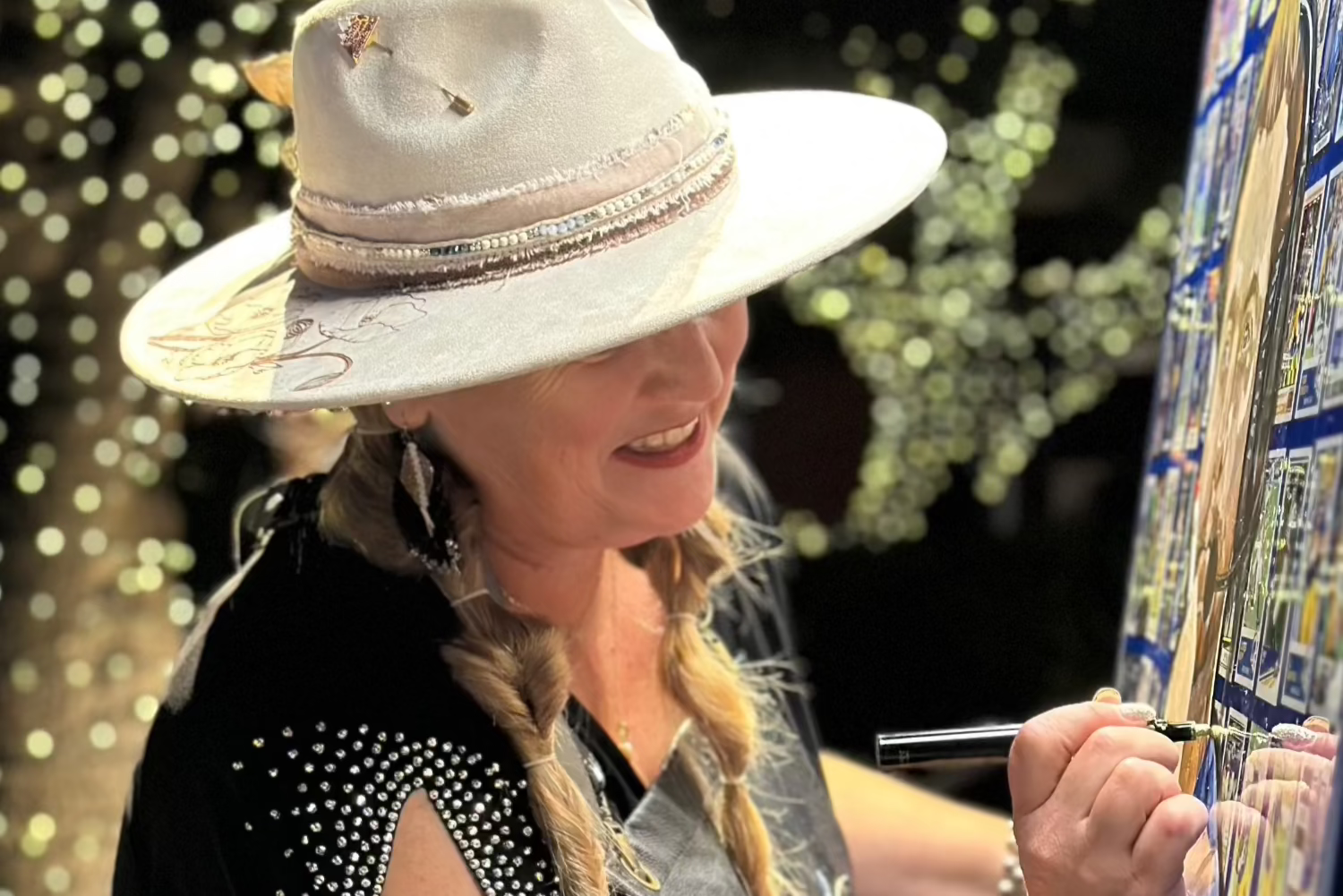 Jamie Wells Live Art Painting Experience for Non-Profit Organizations to Fundraise